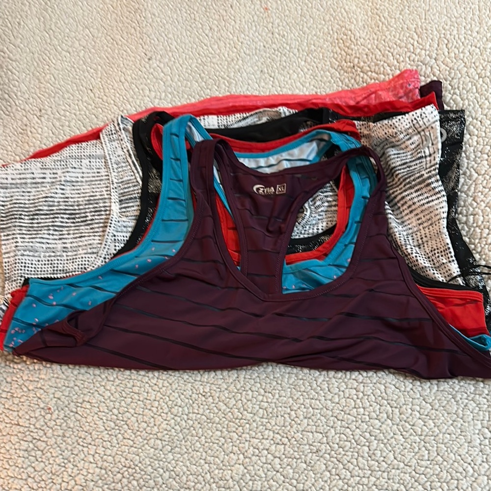 5 Zyia Havana Tanks